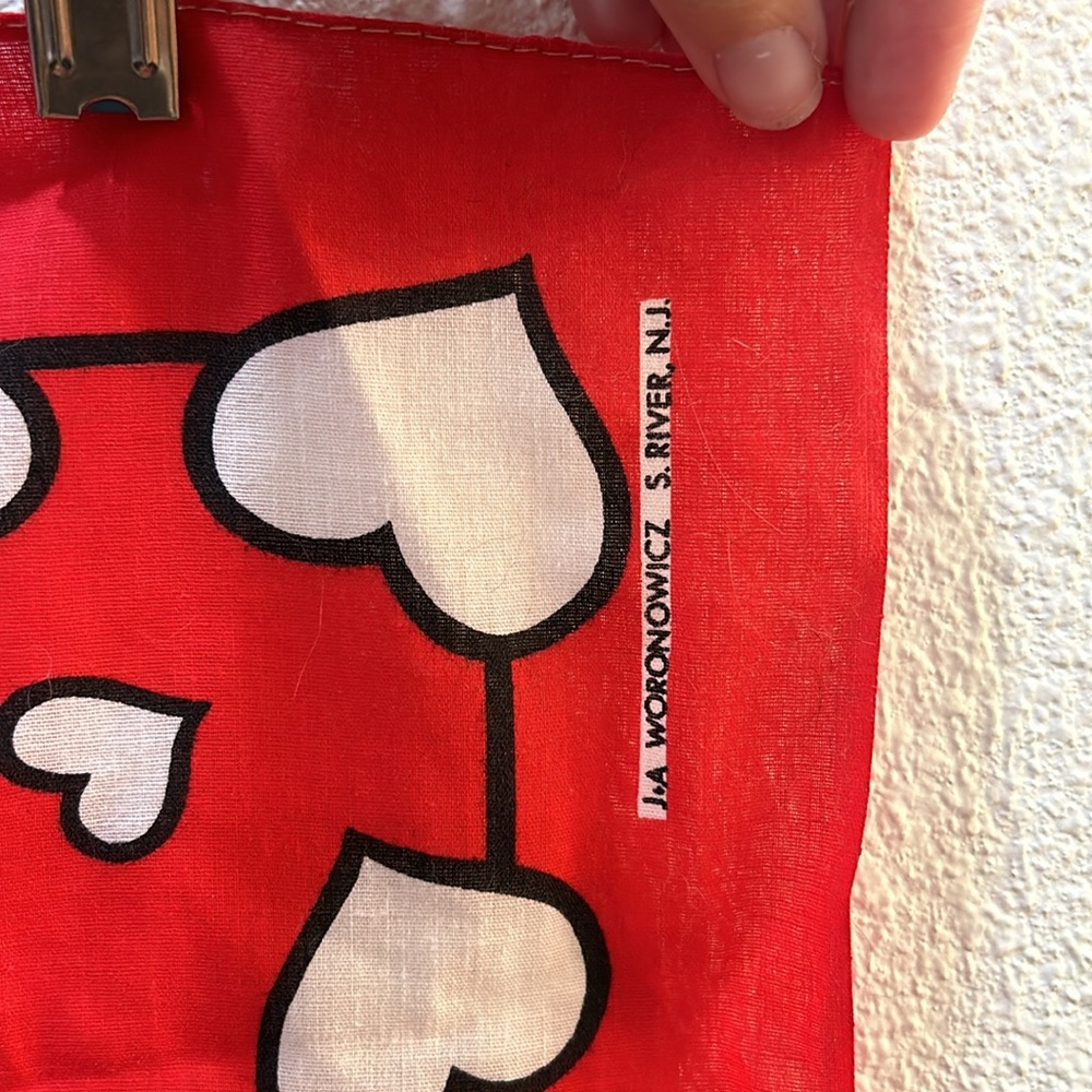 Disney Red and White Mickey and Minnie Scarf - Picture 4 of 10